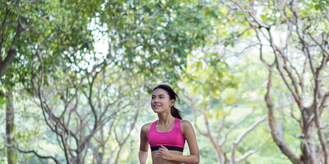 girl jogging
