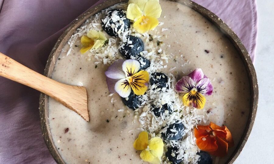 Cacao Nibs-Banana Nicecream Bowl Recipe