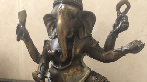 ganesha statue